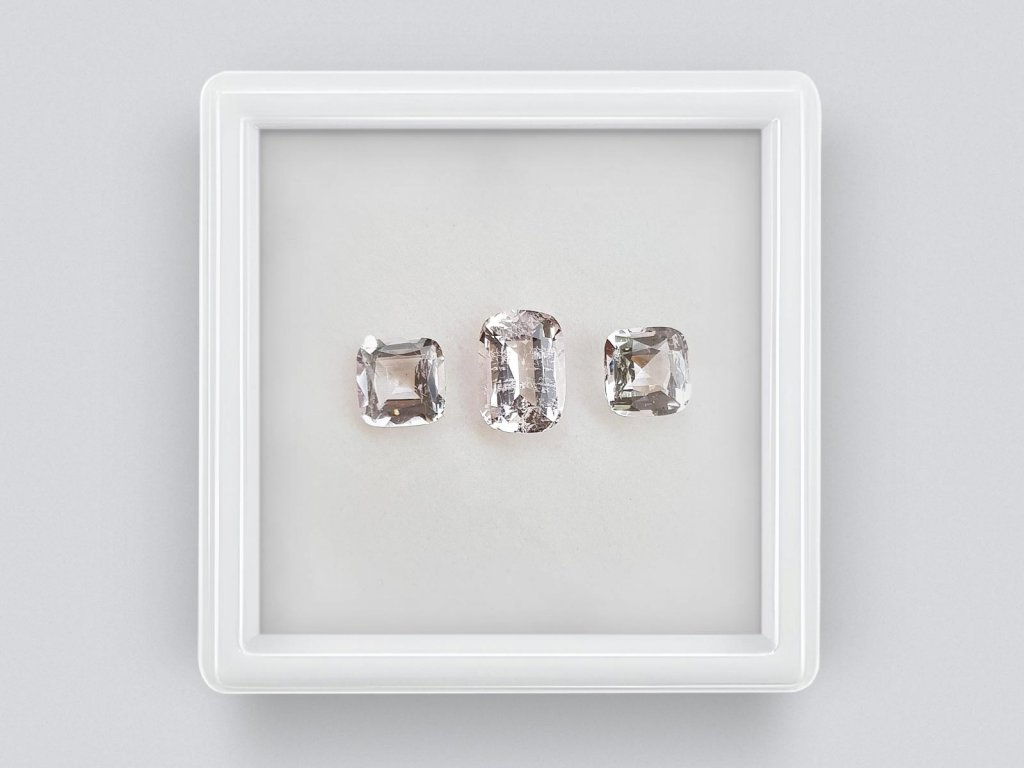 Set of three cushion-cut morganites 1.76 carats Image №1