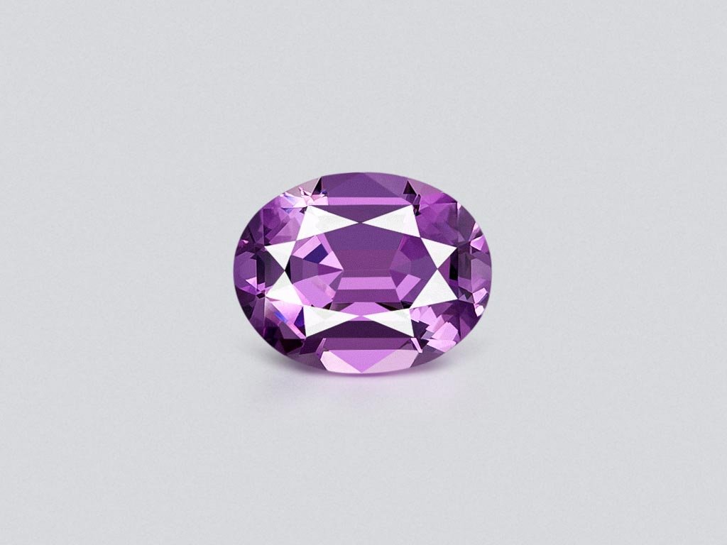 Purple amethyst in a high-precision oval cut 8.45 carats, Brazil Image №1