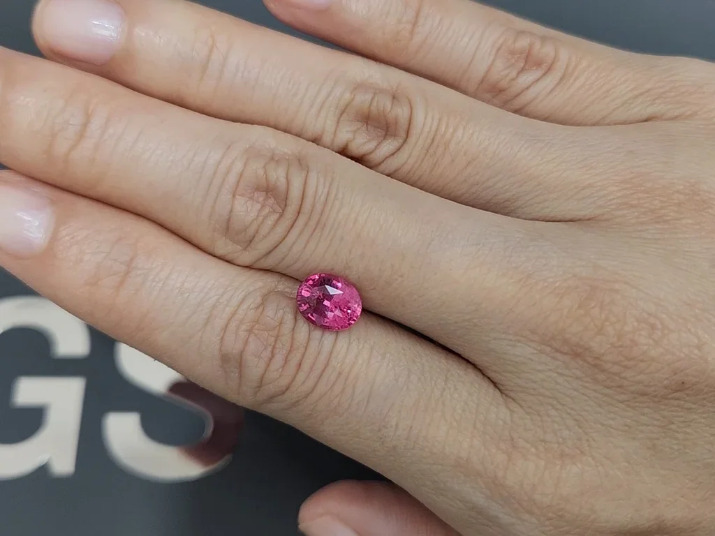 Vivid pink Mahenge spinel in oval cut 2.06 carats, Tanzania Image №2