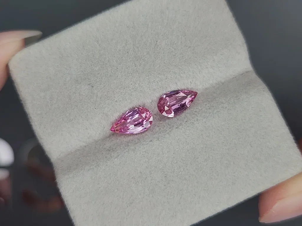Pair of unheated pink sapphires pear cut 1.51 carats, Madagascar Image №4