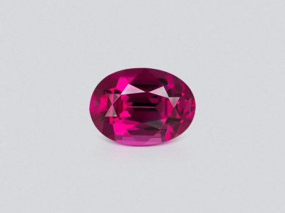 Purple Umbalite garnet in oval cut, 3.46 carats, Africa photo