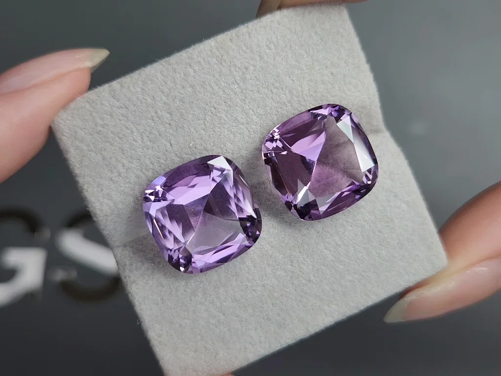Pair of amethysts in cushion cut 16.36 carats, Brazil Image №4