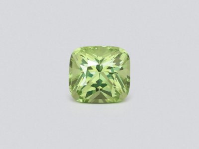 Grossular garnet cushion cut 2.22 carats, Kenya photo