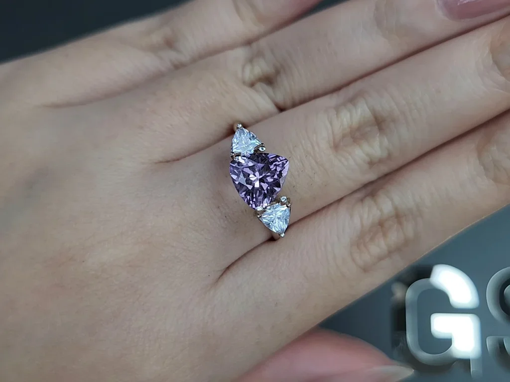 Lavender spinel trillion cut 2.15ct, Tanzania Image №5