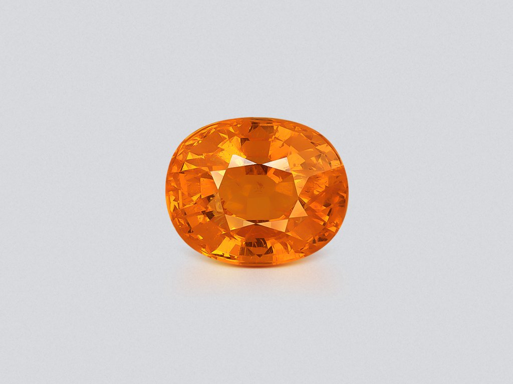 Spessartine garnet Fanta color oval cut 6.21carats, Africa Image №1