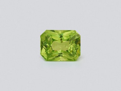 Tsavorite garnet radiant cut 1.65 carats, Tanzania photo