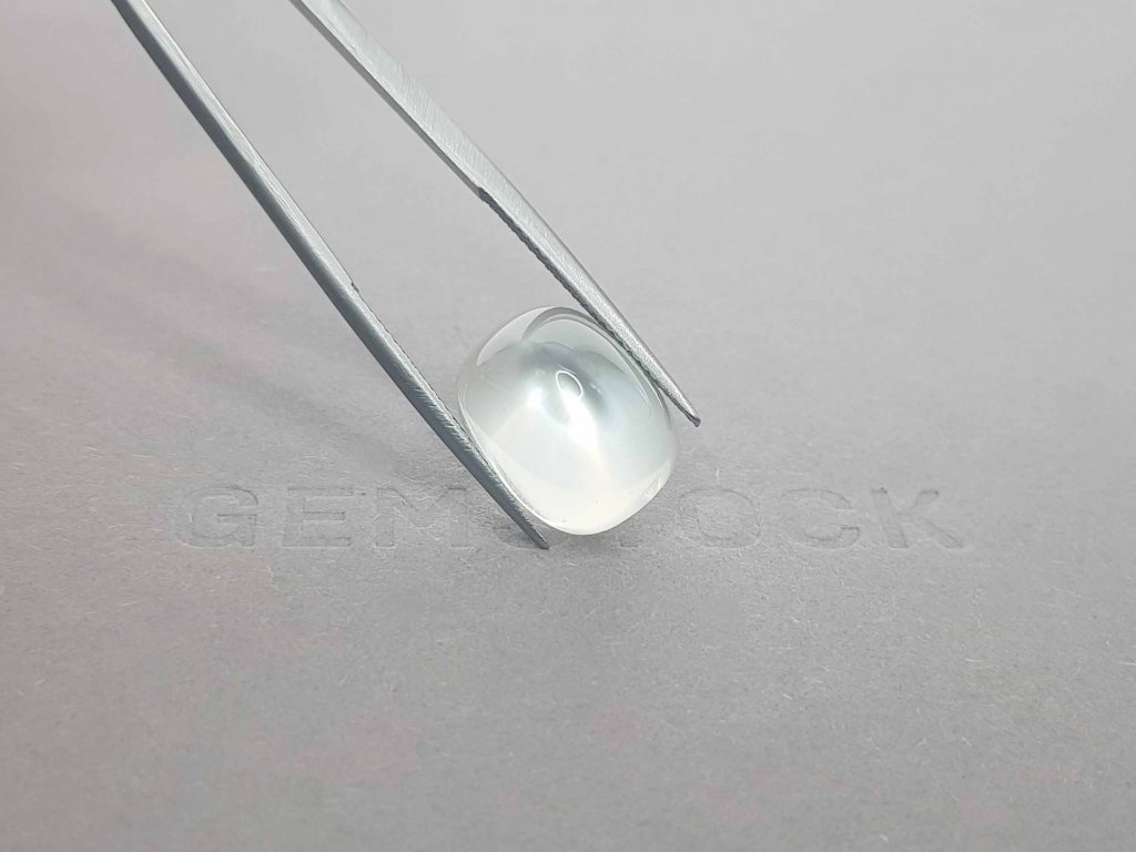 Burmese moonstone in sugar loaf cut 12.44 carats Image №2
