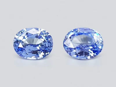 Pair of oval cut blue sapphires 3.68 carats, Sri Lanka photo