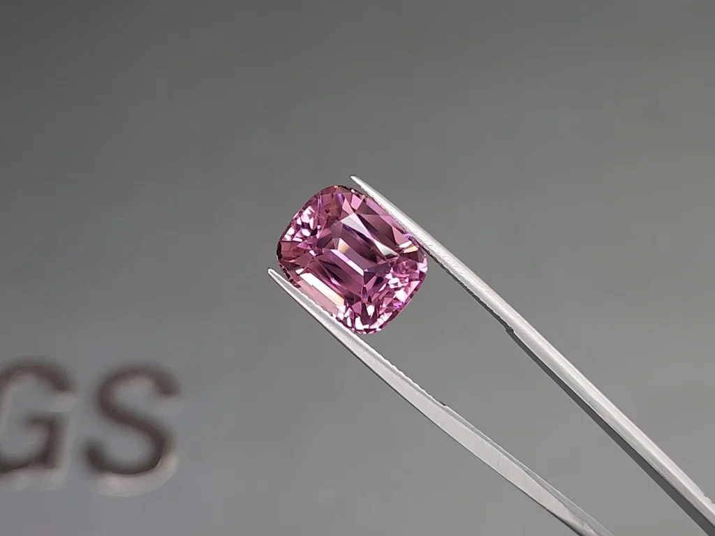 Cushion cut pink tourmaline 9.50ct, Afghanistan  Image №3
