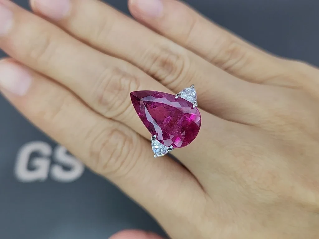 Large rubellite tourmaline pear cut 10.24 carats, Africa Image №5
