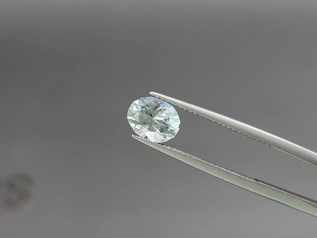 Aquamarine oval cut 1.49 carats, Madagascar  Image №3