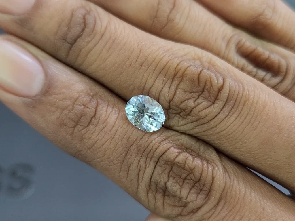 Aquamarine oval cut 1.49 carats, Madagascar  Image №2