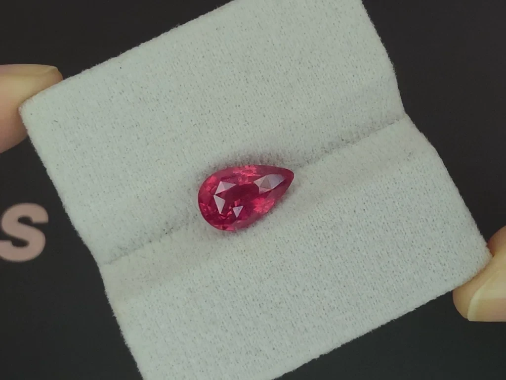 Mahenge spinel Vibrant Pink pear shape 3.63 carats, Tanzania Image №4