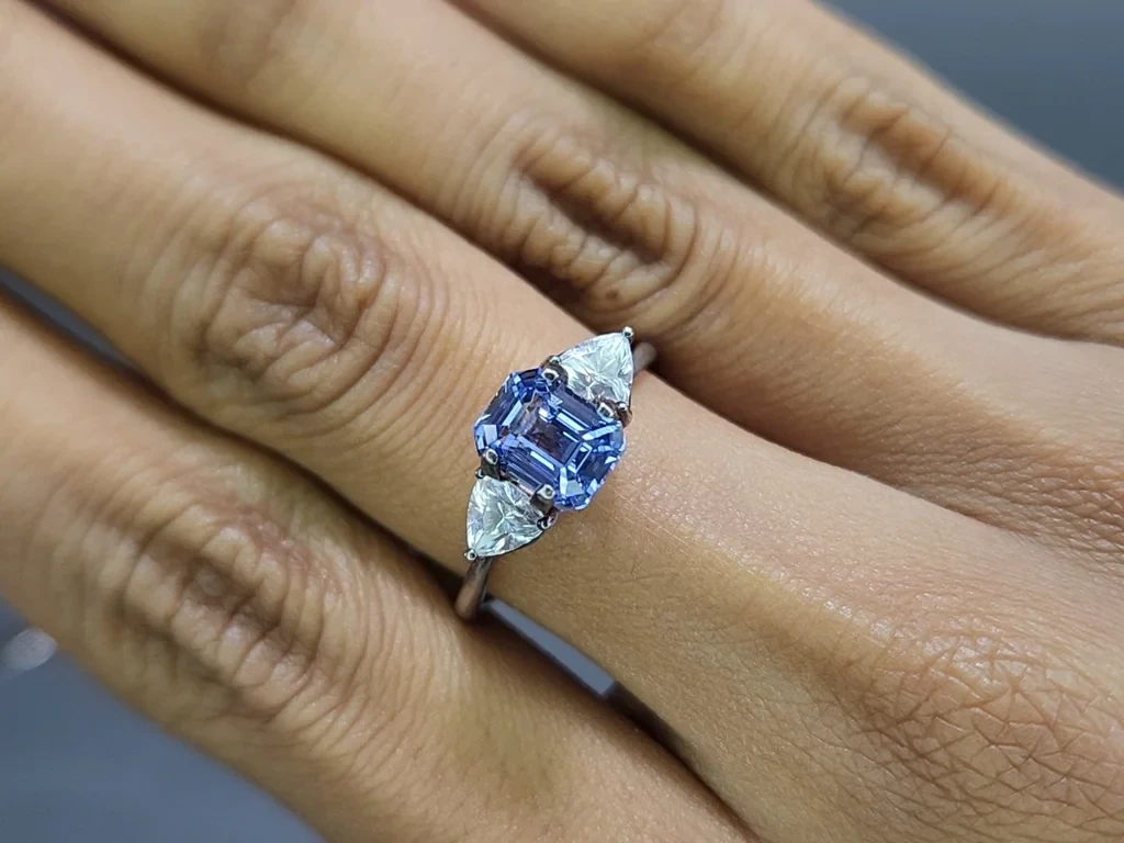 Blue sapphire octagon cut 2.04 carats, Sri Lanka Image №5