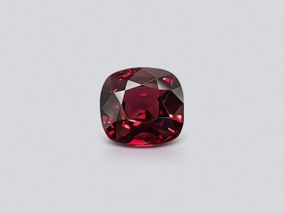 Cushion cut Burmese red spinel 4.67 ct photo