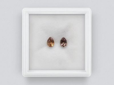 Pair of pink-orange unheated pear-cut sapphires 1.22 carats, Madagascar photo