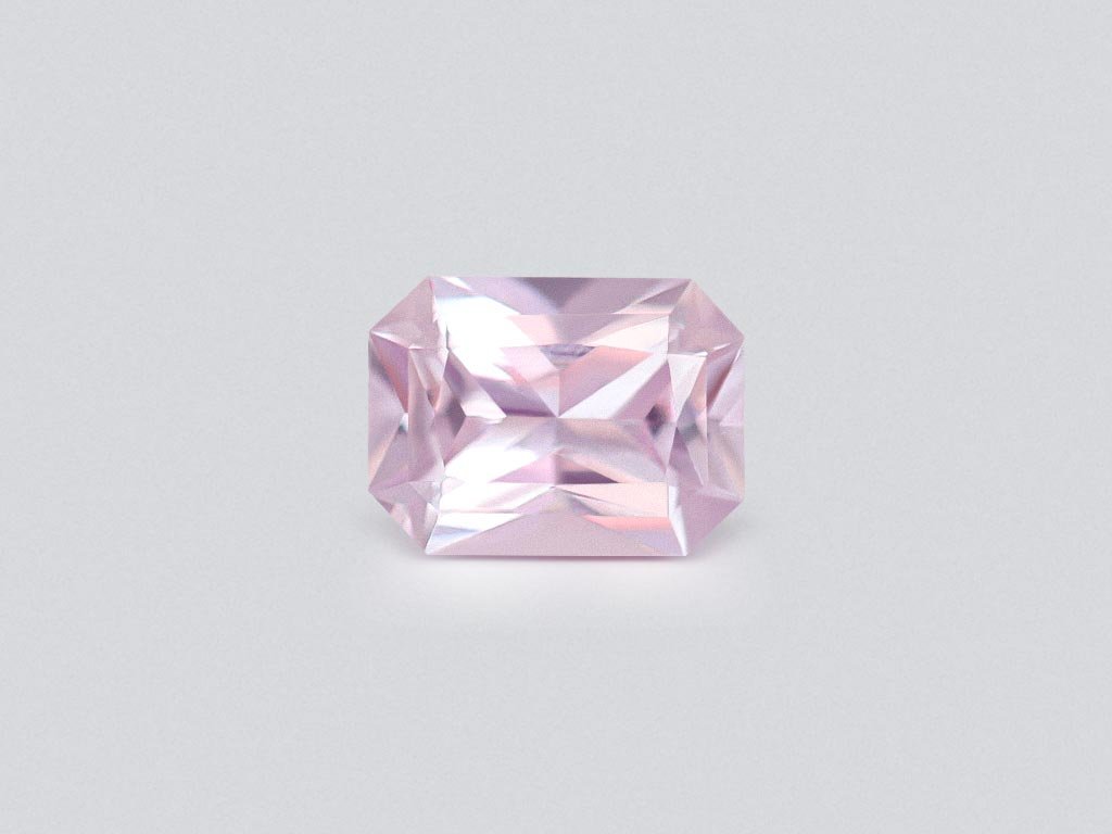 Untreated Baby pink sapphire in radiant cut 1.02 carats, Madagascar Image №1