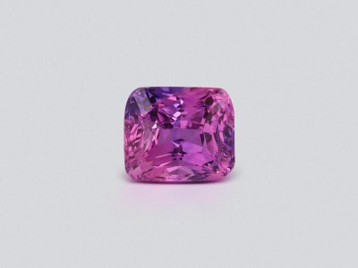 Unheated bi-color sapphire in radiant cut 1.54 carats, Sri Lanka photo