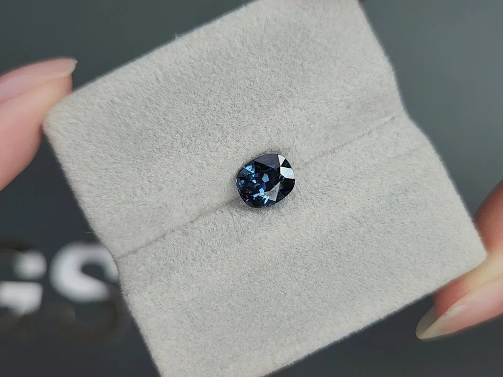 Blue spinel in cushion cut 1.44 carats, Tanzania Image №4