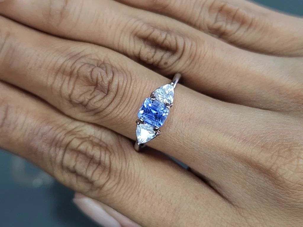 Blue sapphire octagon cut 1.17 carats, Sri Lanka Image №5