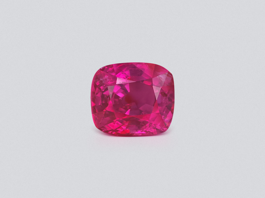 Unheated ruby Vivid pink red cushion cut 1.80 carats, Burma Image №1