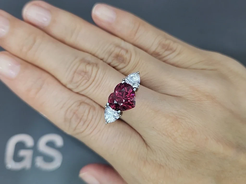 Garnet rhodolite Vivid Pink heart shape 5.56 carats, Tanzania Image №5