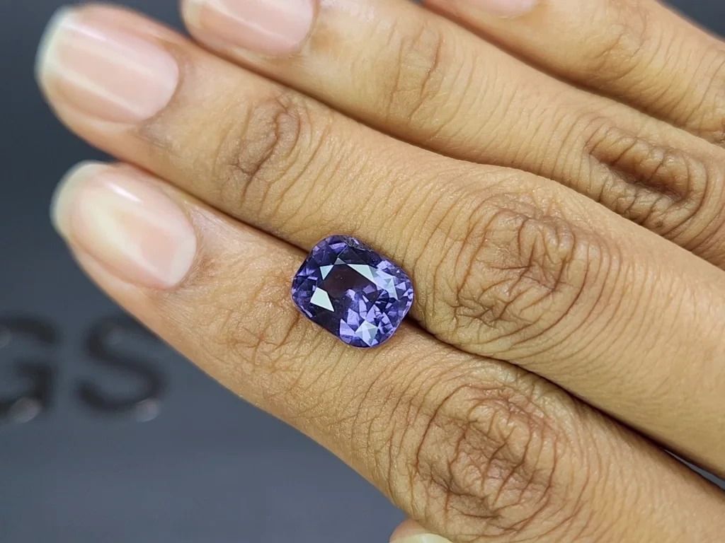 Lavender spinel cushion cut  5.10 carats, Tanzania Image №2