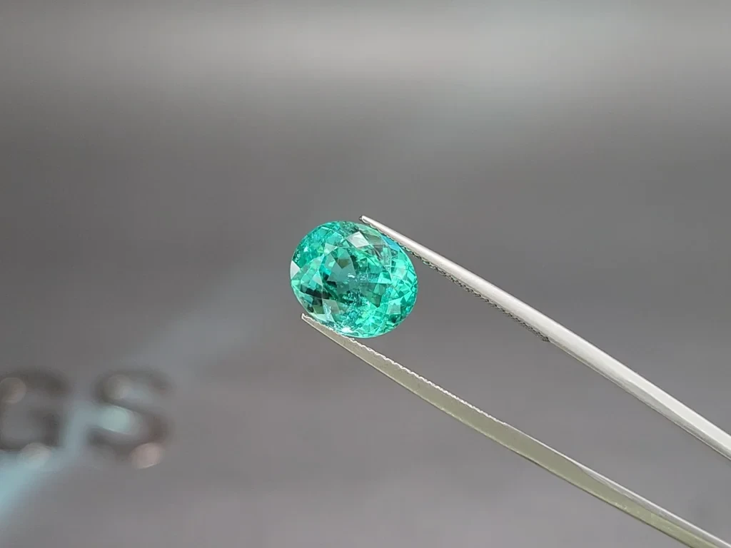 Investment grade neon bluish green Paraíba tourmaline oval cut 5.82 carats, Mozambique Image №3