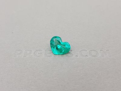 Bright Colombian emerald, heart cut 1.53 ct photo