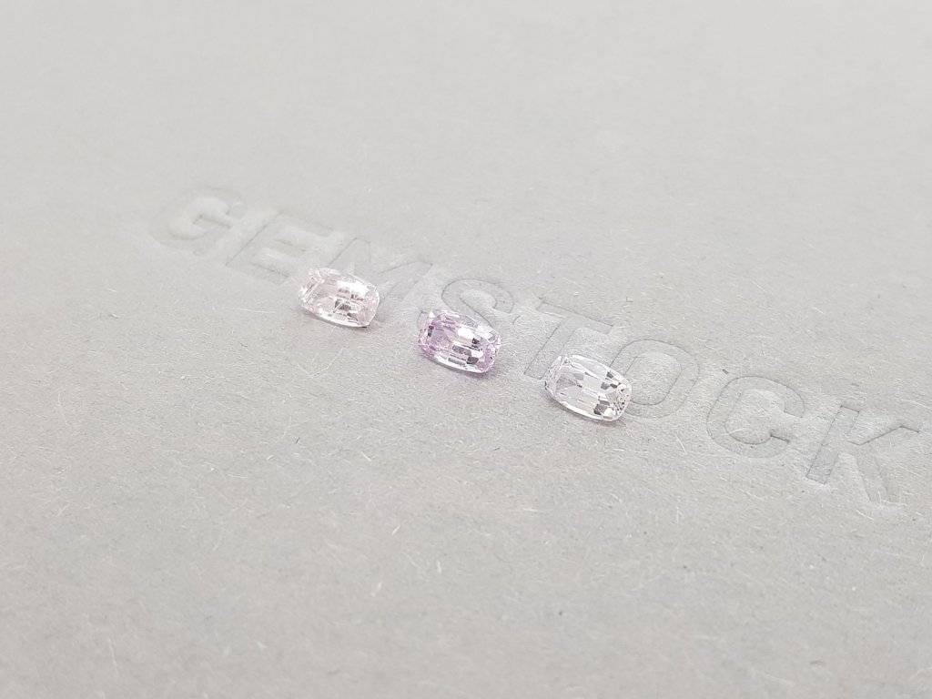 Set of unheated cushion cut pink sapphires 1.10 carats Image №4