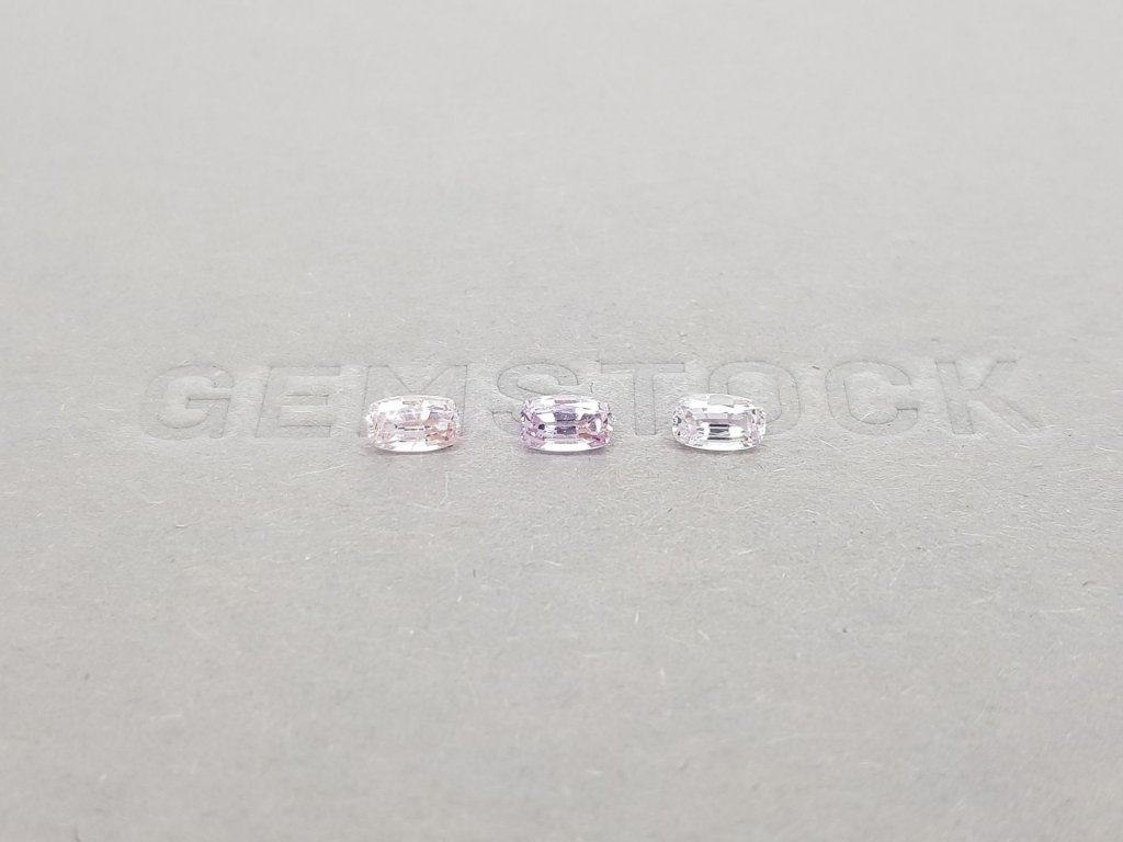 Set of unheated cushion cut pink sapphires 1.10 carats Image №2