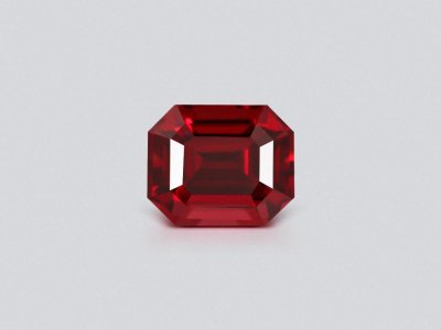 Red rhodolite garnet in octagon cut 8.39 carats, Tanzania  photo