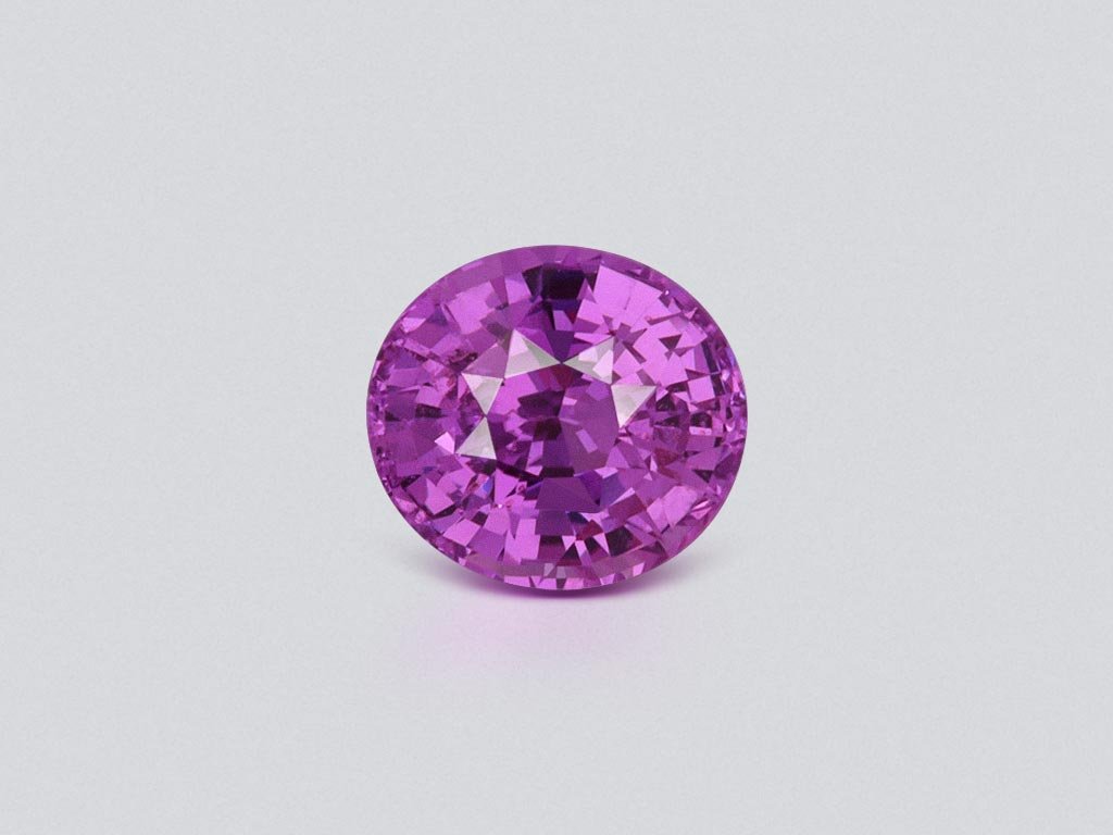 Unheated Vivid purple sapphire in oval 1.04 carats, Sri Lanka  Image №1