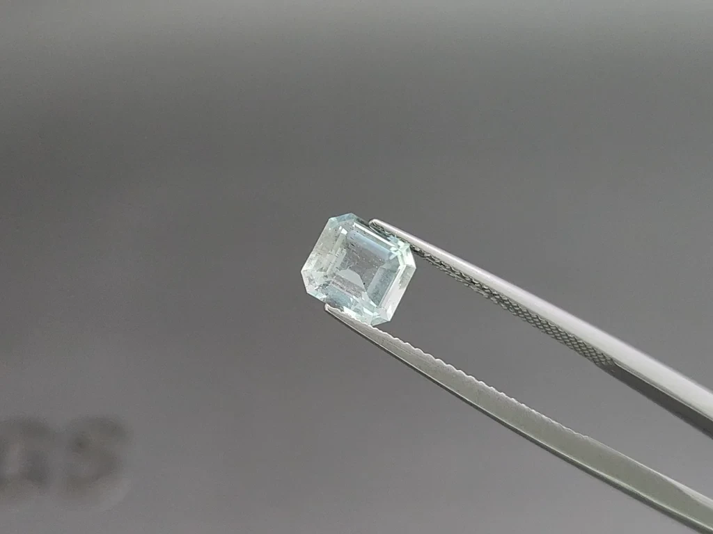 Aquamarine octagon cut 1.33 carats, Madagascar  Image №3
