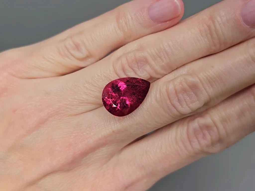 Tourmaline rubellite pear shaped 10.67 carats, Africa Image №2