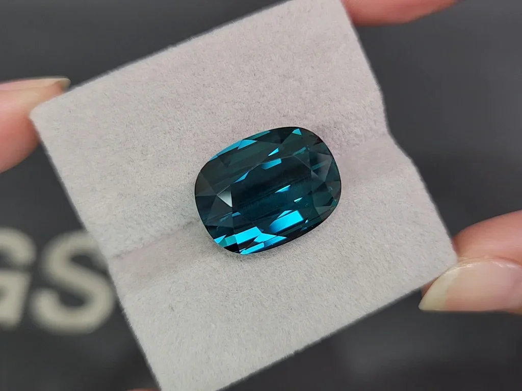 Large indigolite tourmaline cushion cut 15.74 carats, Afghanistan  Image №4