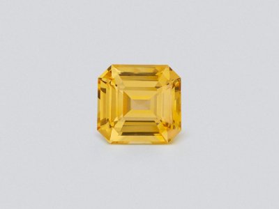 Unheated sapphire Vivid Yellow cushion cut 5.97 carats, Sri Lanka photo