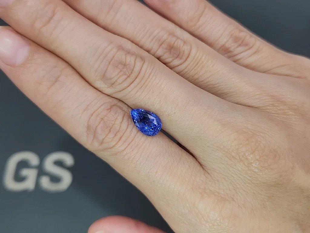 Sapphire Cornflower Blue pear cut 3.01 carats, Sri Lanka Image №2