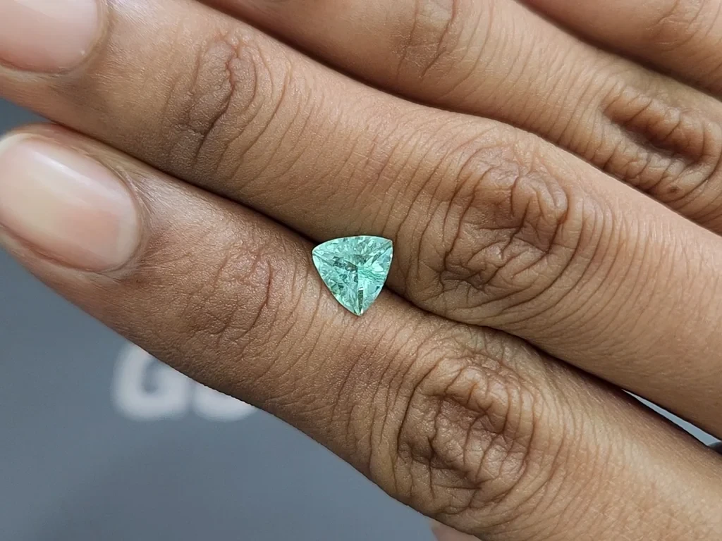 Paraiba tourmaline bluish green trillion cut 1.13 carats, Africa Image №2