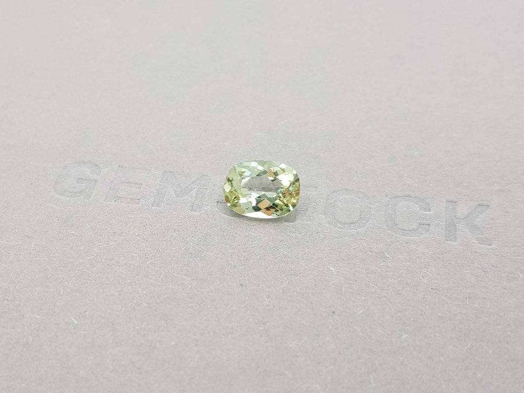 Cushion cut yellow-green amblygonite 1.66 ct Image №4