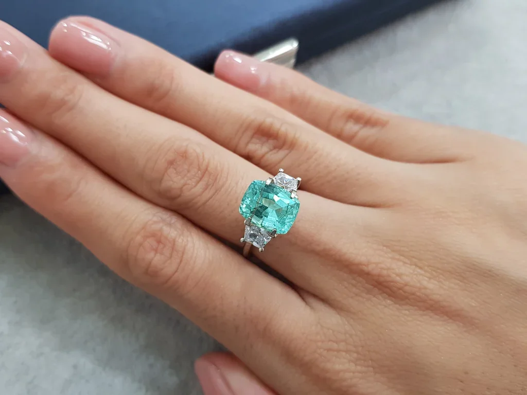 Intense greenish-blue tourmaline Paraiba from Mozambique 3.17 ct Image №2