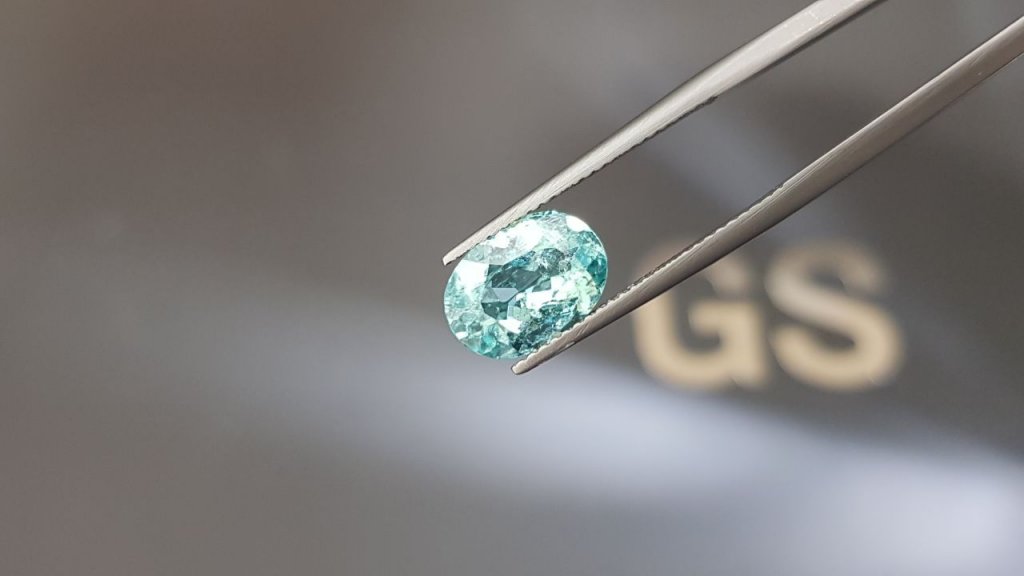 Bluish-green Paraiba tourmaline in oval cut 2.35 ct, Mozambique Image №3