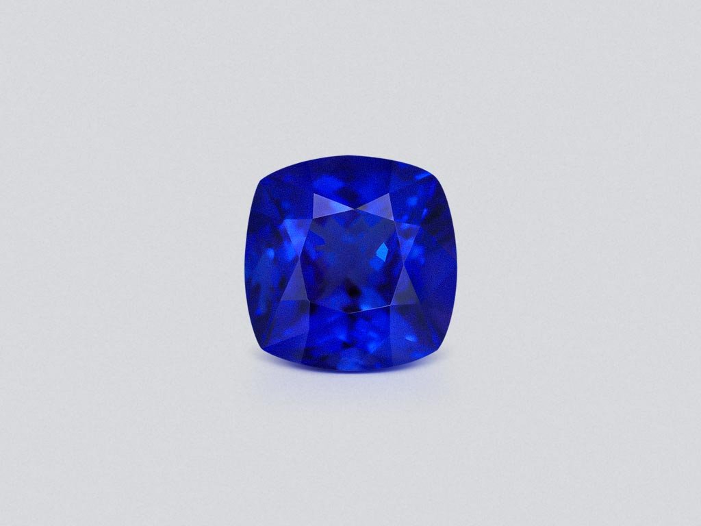 Royal Blue color tanzanite in cushion cut 26.92 carats, Tanzania Image №1