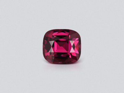 Purple spinel 4.48 carats cushion cut 4.48 carats, Burma photo