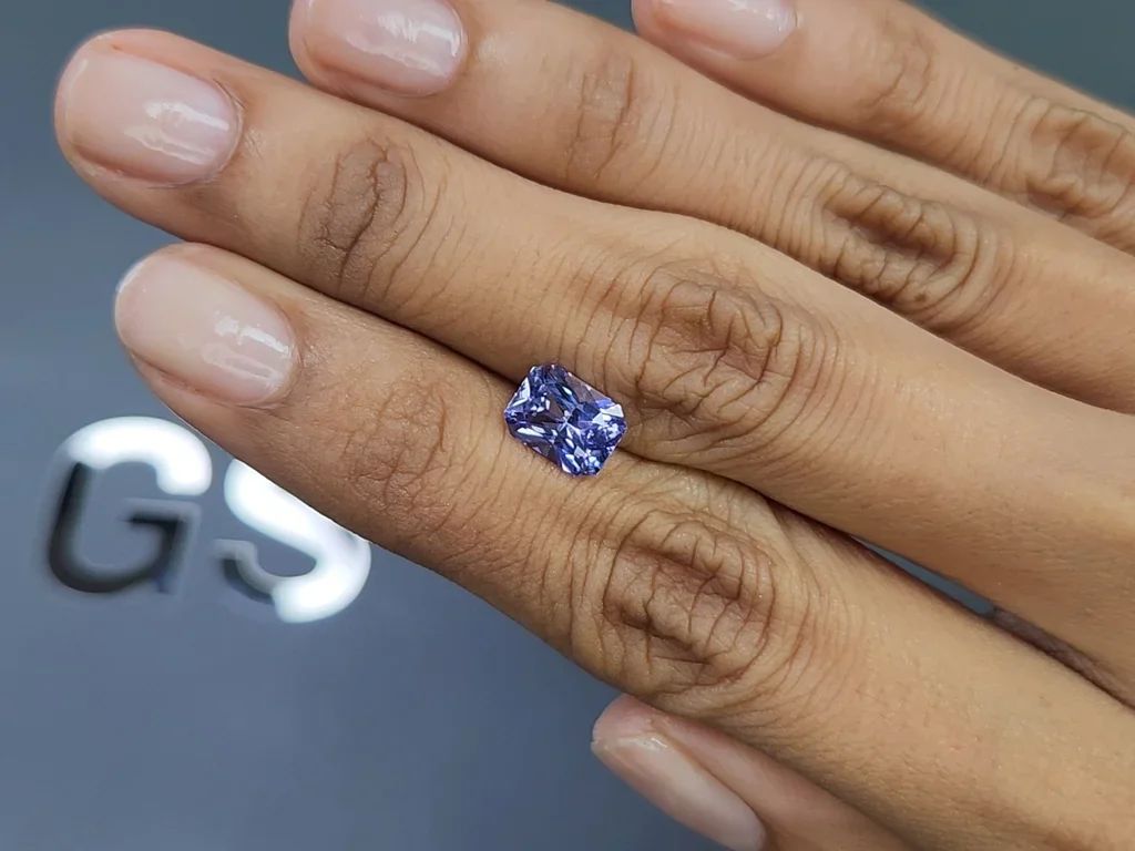 Lavender spinel radiant cut 2.05 carats, Tanzania Image №2
