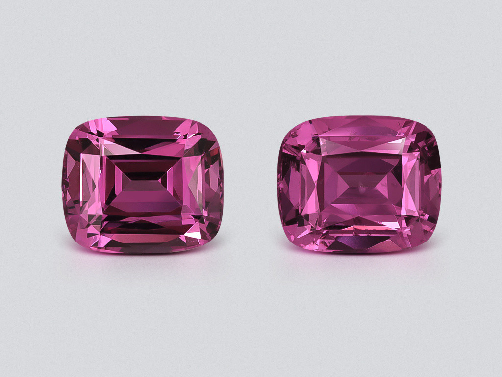 Pair of garnets rhodolite cushion cut 2.92 carats, Tanzania Image №1