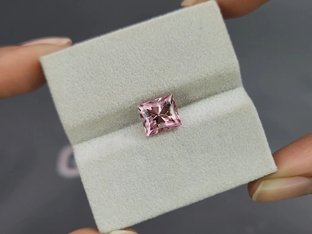 Tourmaline soft pink princess cut 2.57 carats, Africa Image №4