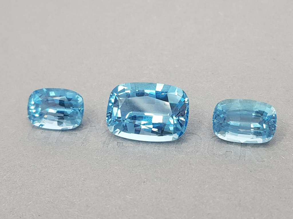 Cushion cut aquamarine set 22.13 ct Image №3