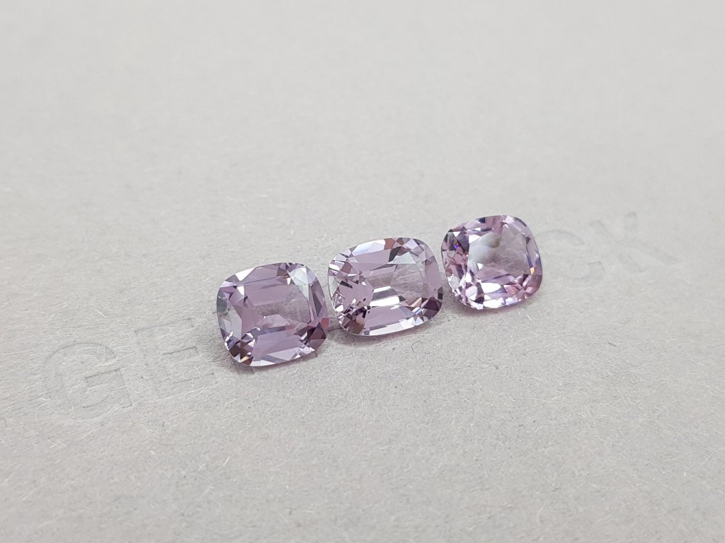 Set of lavender spinel from Burma 5.58 ct Image №3