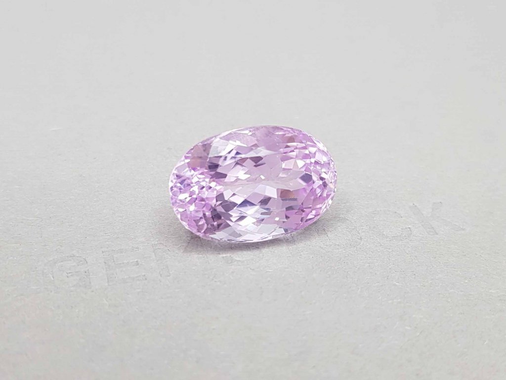 Pink oval cut kunzite 23.77 ct Image №3